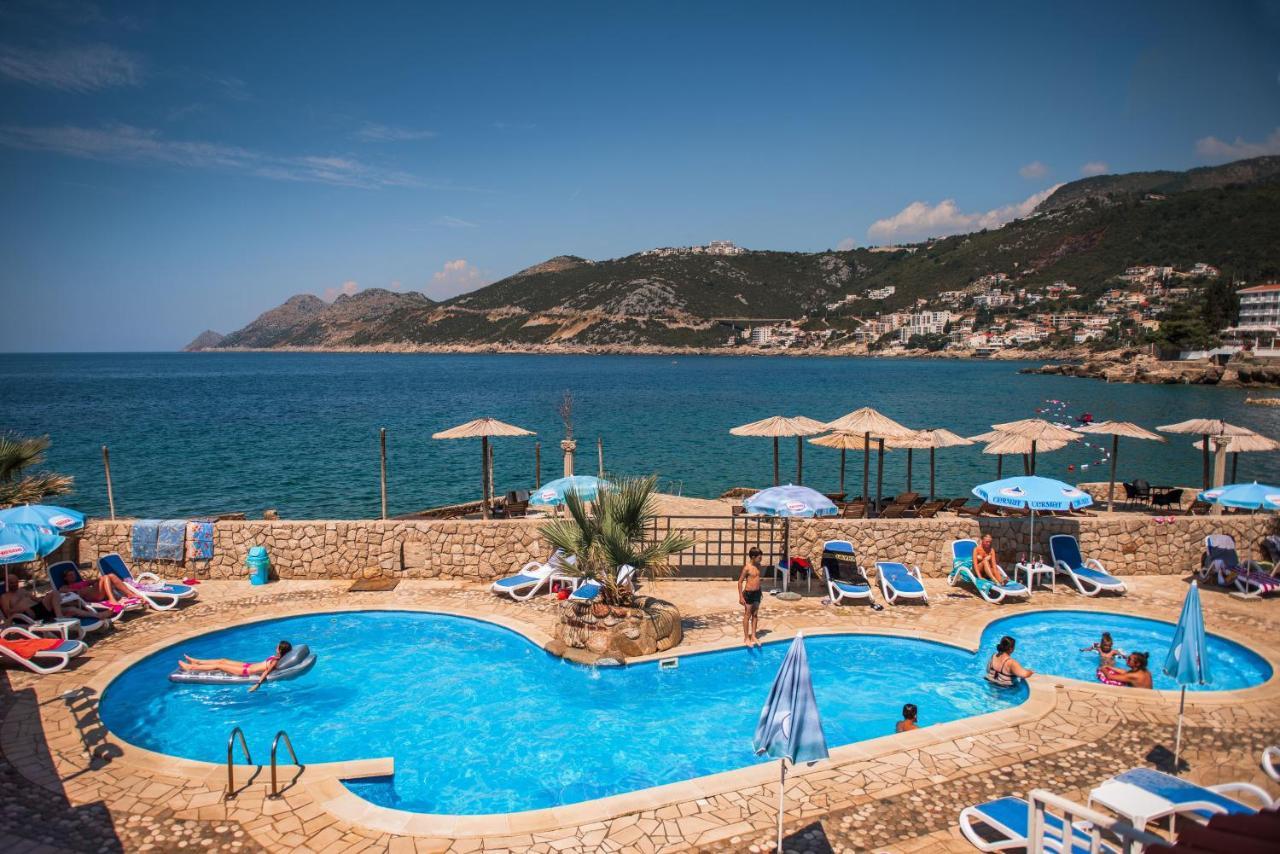 David Lux Beach Rooms Добра-Вода Экстерьер фото