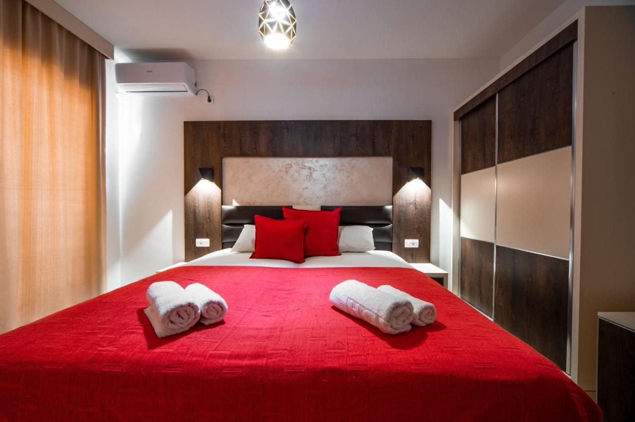 David Lux Beach Rooms Добра-Вода Экстерьер фото