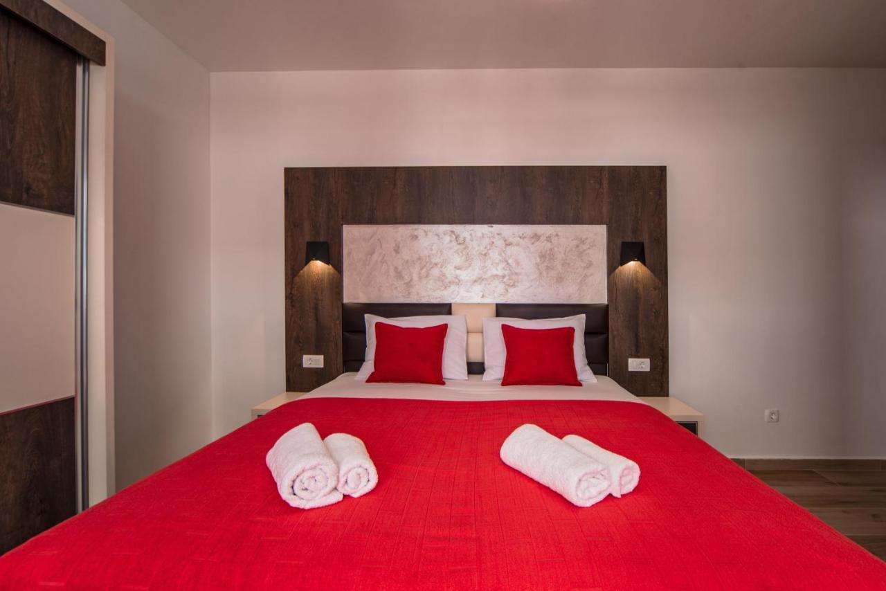 David Lux Beach Rooms Добра-Вода Экстерьер фото