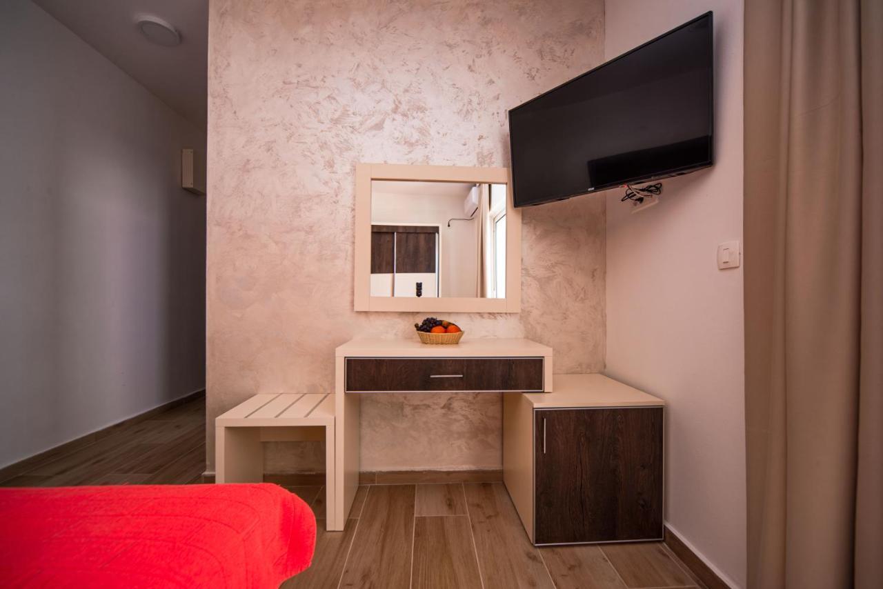 David Lux Beach Rooms Добра-Вода Экстерьер фото